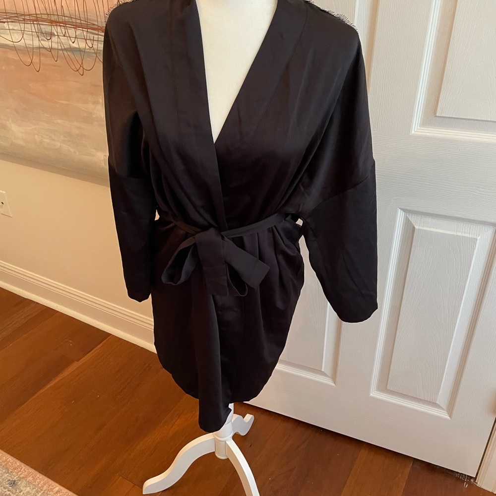 NEW! Etam Silky Robe from Paris